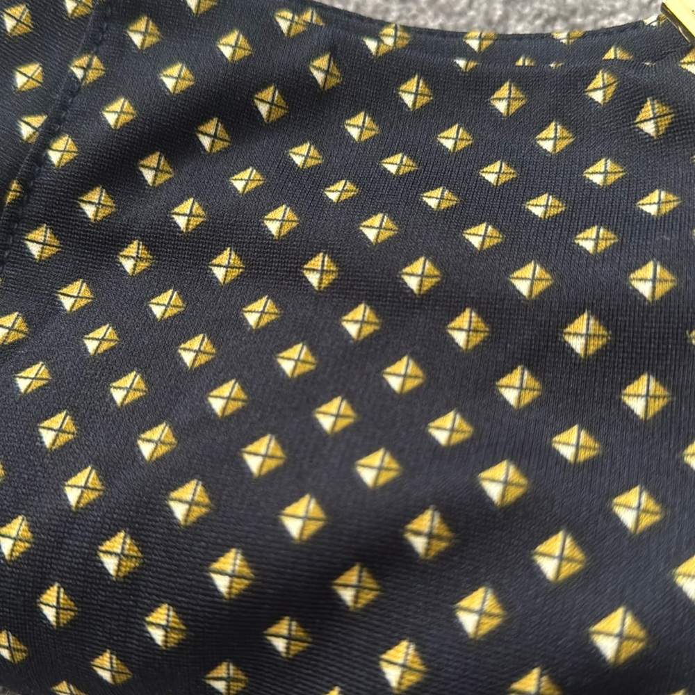 Michael Kors Black Pencil Skirt - Picture 4 of 7
